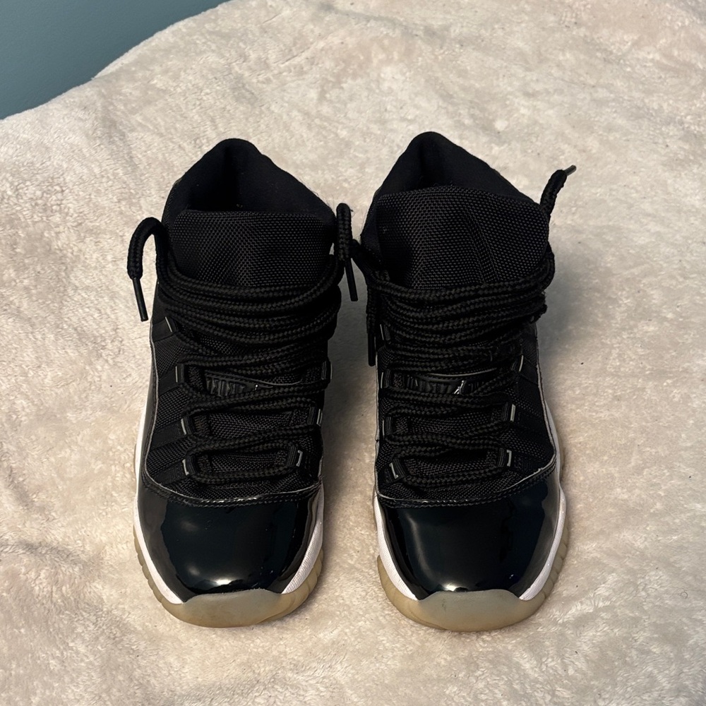 Jordan 11 Retro Jubilee Sneakers